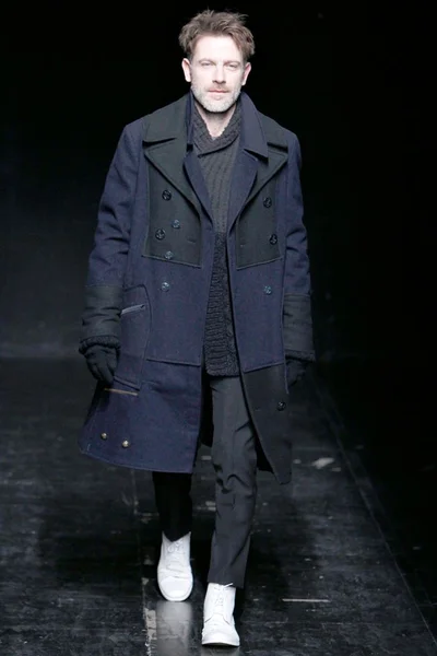 Look 22